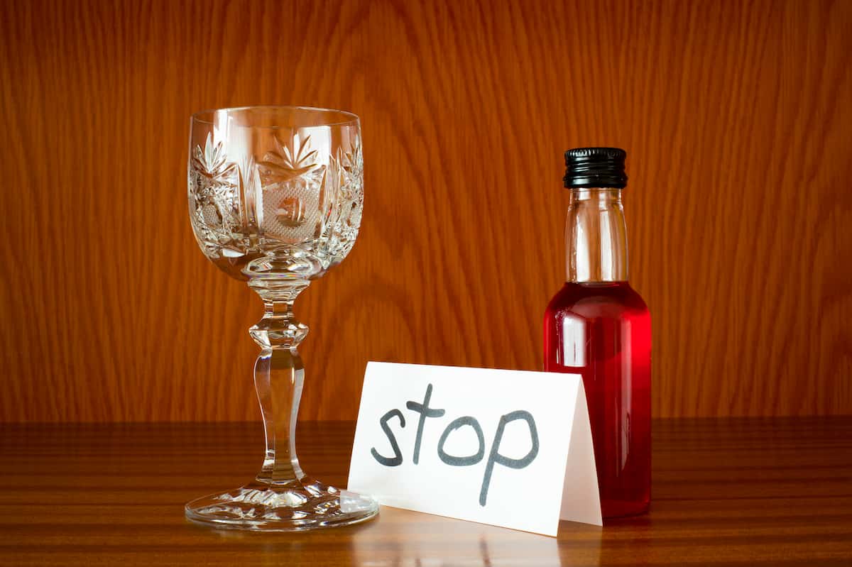 Alcohol detox at home